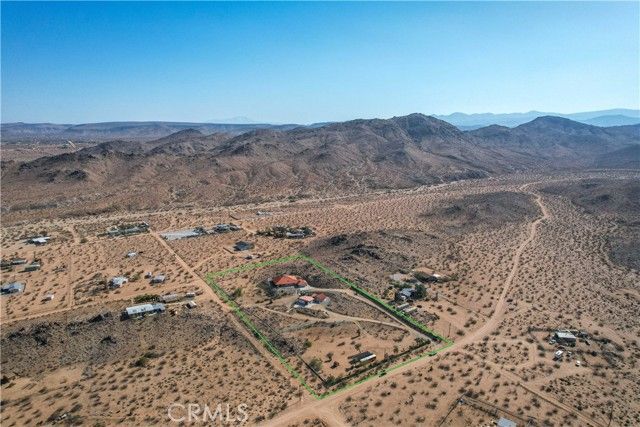 1388 N Jemez Trail, Landers, CA 92285
