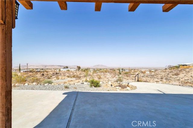 1388 N Jemez Trail, Landers, CA 92285