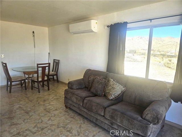 1388 N Jemez Trail, Landers, CA 92285