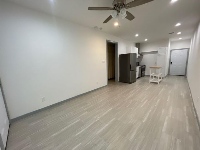 5226 Ridgevan Drive, Houston, TX 77053