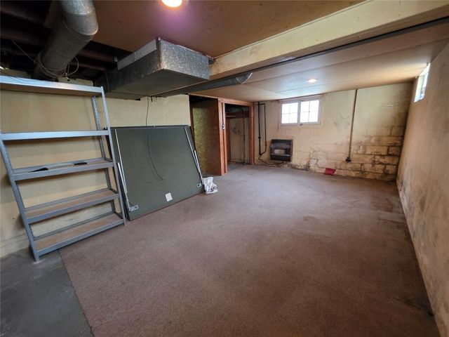 1710 CENTER Street, Erie, PA 16510