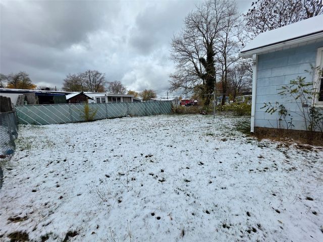 1710 CENTER Street, Erie, PA 16510