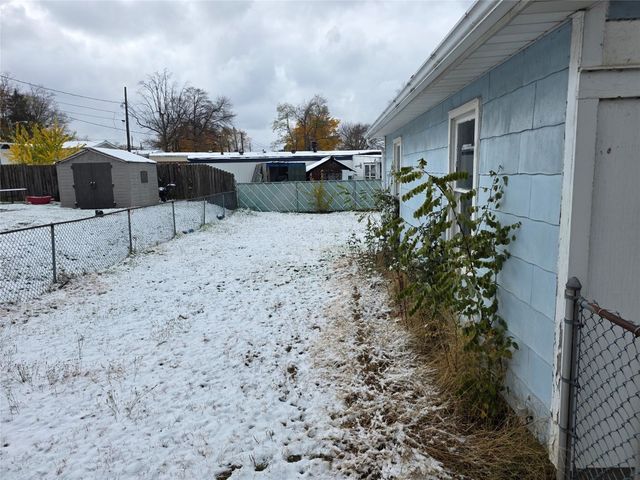 1710 CENTER Street, Erie, PA 16510