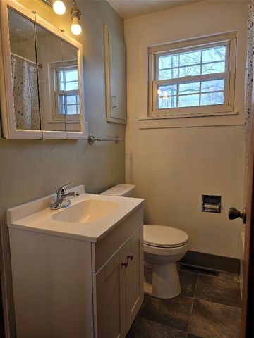 1710 CENTER Street, Erie, PA 16510