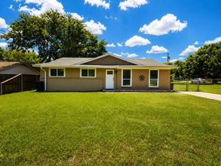 730 Rolling Ridge Lane, Duncanville, TX 75116