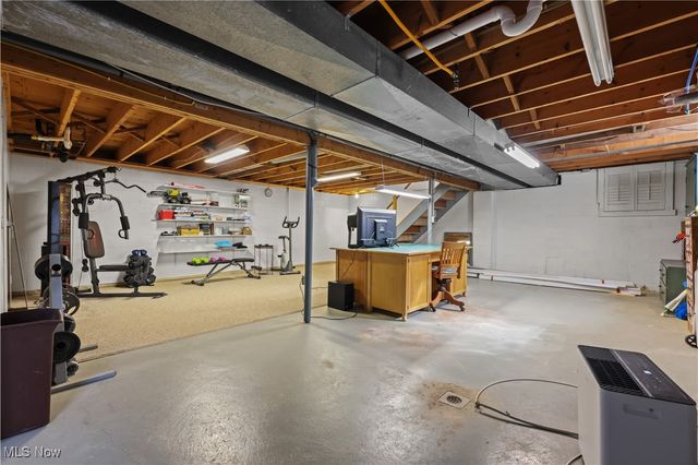 2110 Edmar Street, Louisville, OH 44641