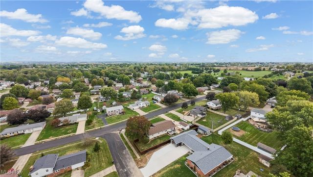 2110 Edmar Street, Louisville, OH 44641