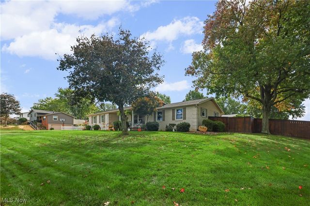 2110 Edmar Street, Louisville, OH 44641