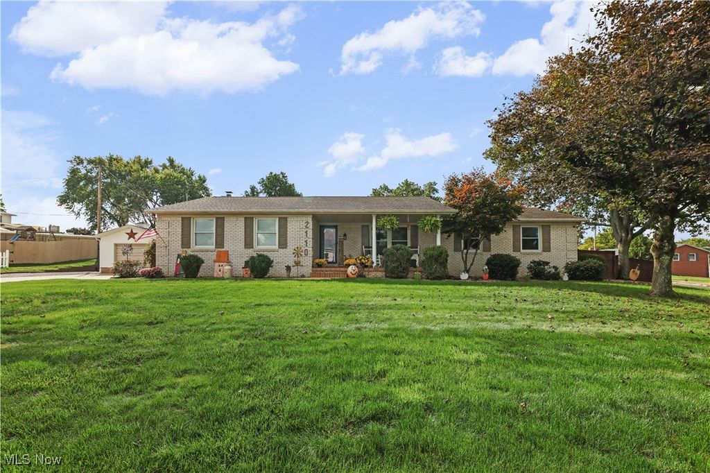 2110 Edmar Street, Louisville, OH 44641