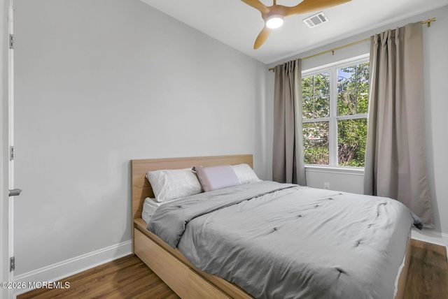 88 Seadrift Avenue, Highlands, NJ 07732