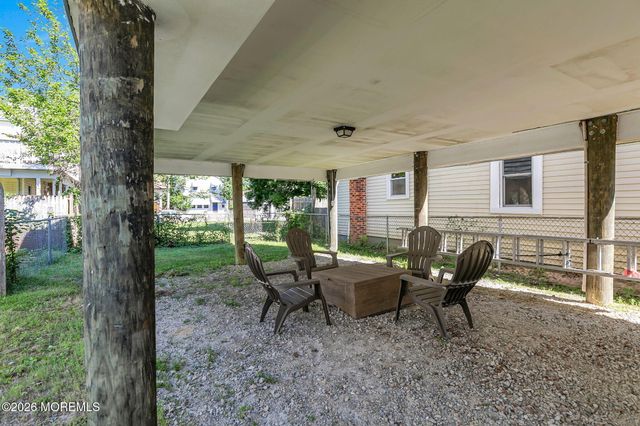 88 Seadrift Avenue, Highlands, NJ 07732