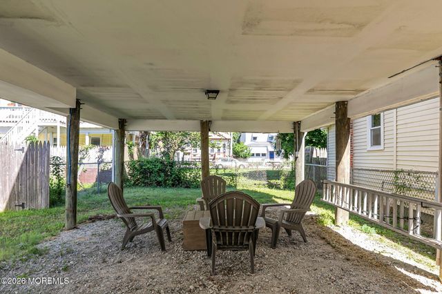 88 Seadrift Avenue, Highlands, NJ 07732