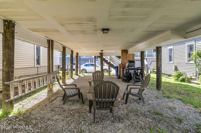 88 Seadrift Avenue, Highlands, NJ 07732