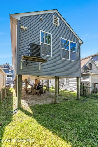 88 Seadrift Avenue, Highlands, NJ 07732