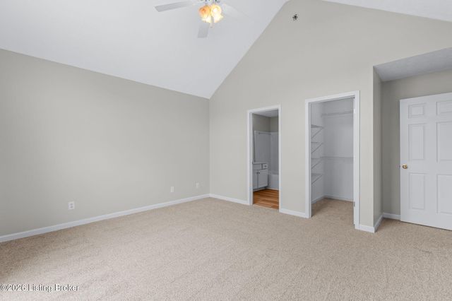7101 Village Gate Trace, Louisville, KY 40291
