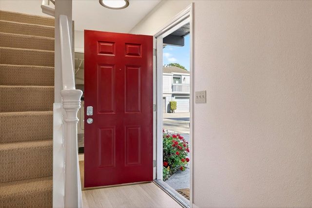 2931 Leotar Circle, Santa Cruz, CA 95062