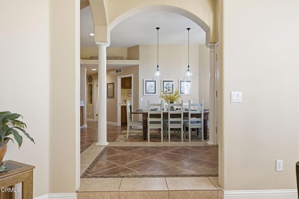 Image 24 of property listing at 15331 Mabel Court, Bakersfield, CA 93314