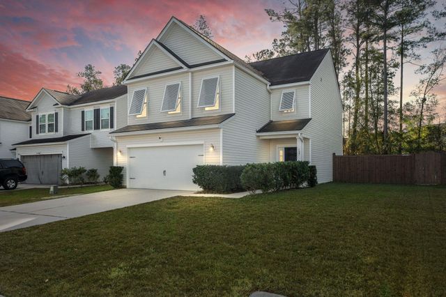127 Lakestone Road, Moncks Corner, SC 29461