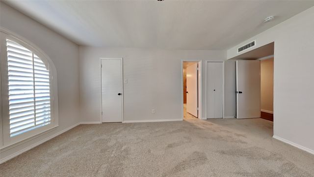 4708 Roberts Drive, The Colony, TX 75056