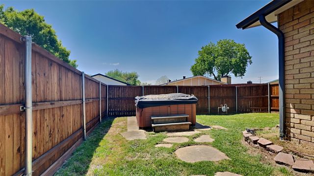 4708 Roberts Drive, The Colony, TX 75056