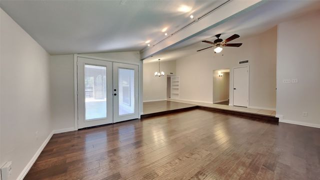 4708 Roberts Drive, The Colony, TX 75056