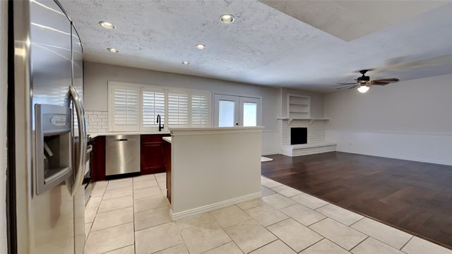4708 Roberts Drive, The Colony, TX 75056