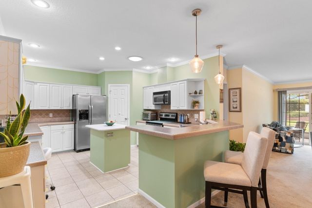 158 Lakeside Crossing Dr., Conway, SC 29526