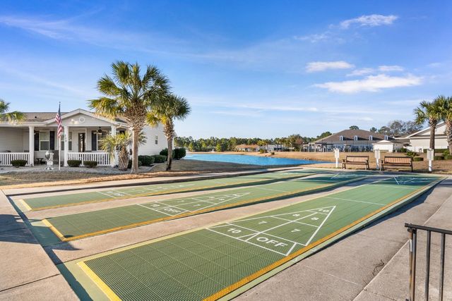 158 Lakeside Crossing Dr., Conway, SC 29526