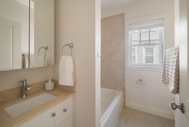 37 Sheridan Ave 1, Medford, MA 02155