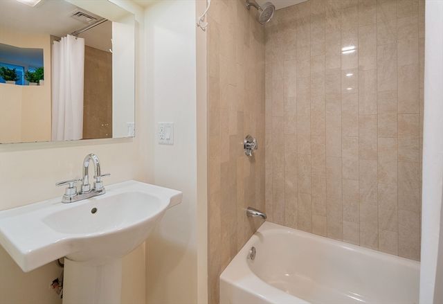 37 Sheridan Ave 1, Medford, MA 02155
