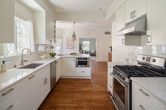37 Sheridan Ave 1, Medford, MA 02155