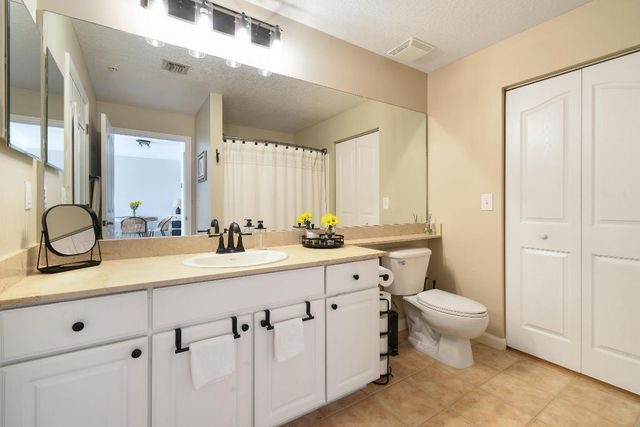 224 Murcia Drive 303, Jupiter, FL 33458