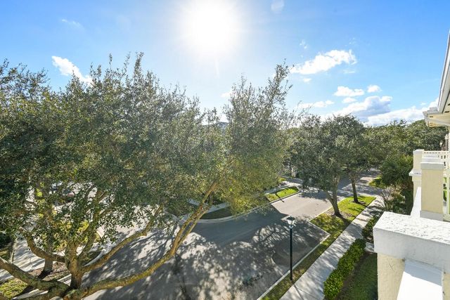 224 Murcia Drive 303, Jupiter, FL 33458