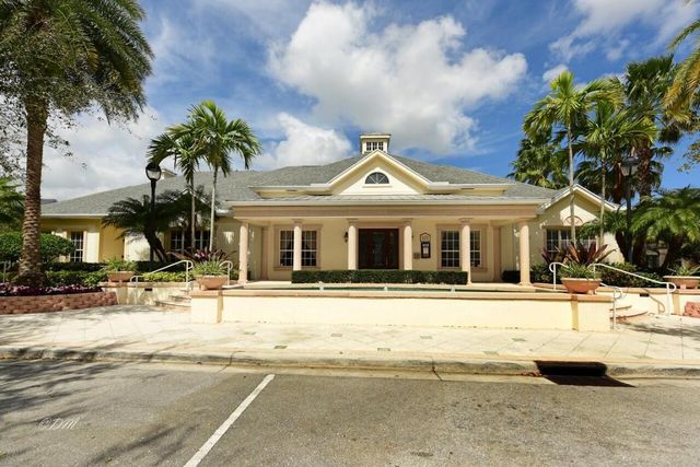 224 Murcia Drive 303, Jupiter, FL 33458