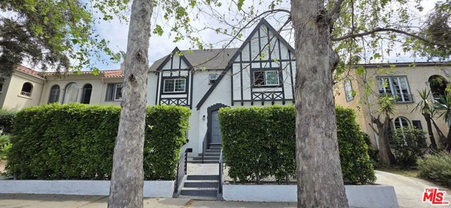 1032 S Orange Drive, Los Angeles, CA 90019