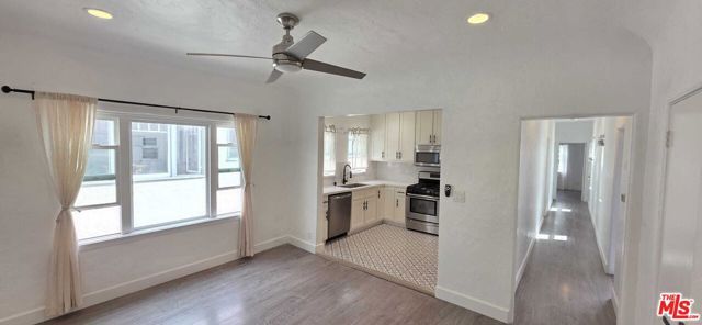 1032 S Orange Drive, Los Angeles, CA 90019