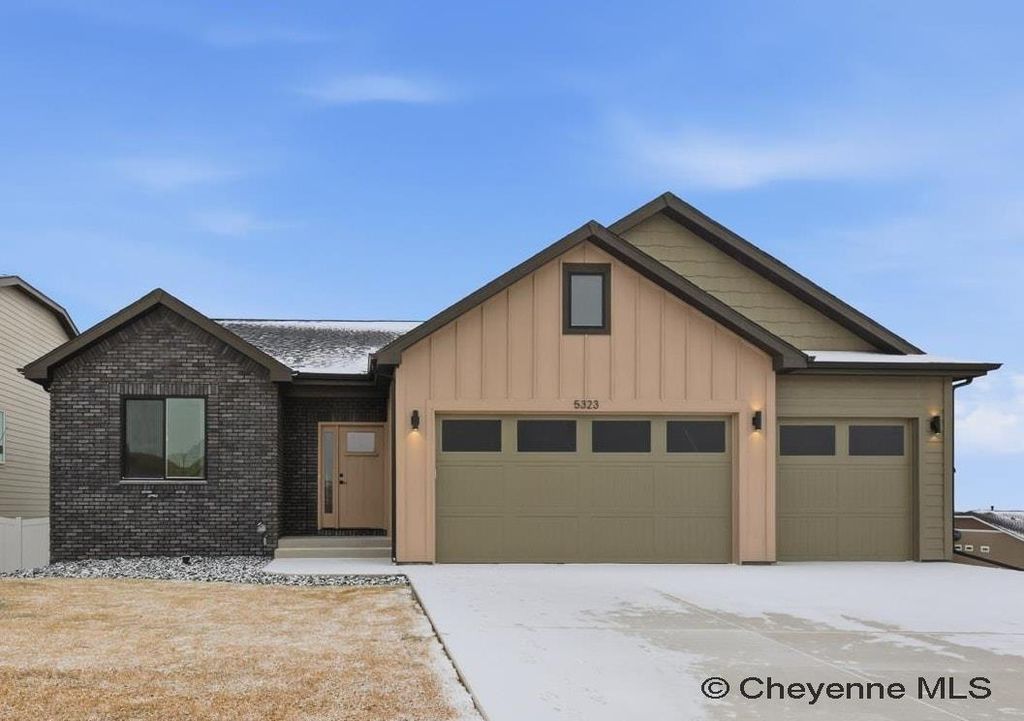 5323 SULLIVAN ST, Cheyenne, WY 82009