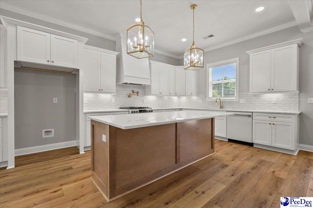 4386 Carnoustie Lane, Florence, SC 29501