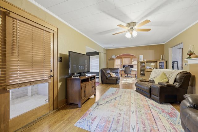 1408 46th Street, Des Moines, IA 50311