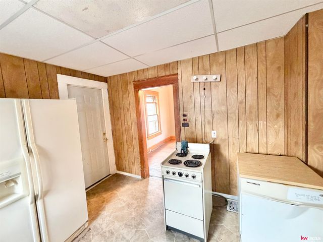 3011 Walnut Court, Lincoln, NE 68503