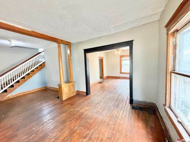3011 Walnut Court, Lincoln, NE 68503