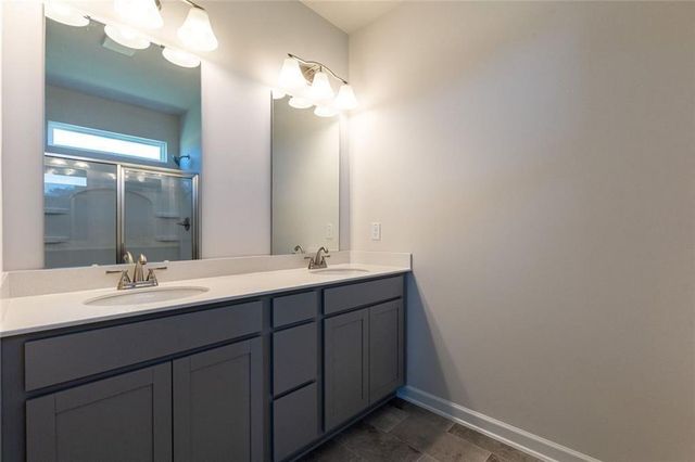 140 Andros Loop, Dalton, GA 30721