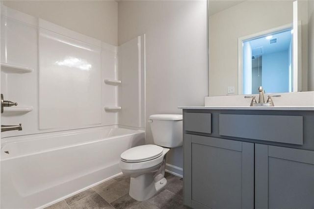 140 Andros Loop, Dalton, GA 30721