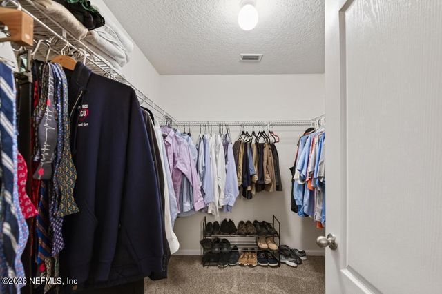 65138 FOREST GLEN Lane, Yulee, FL 32097