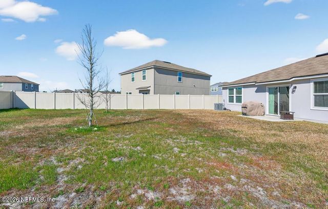 65138 FOREST GLEN Lane, Yulee, FL 32097