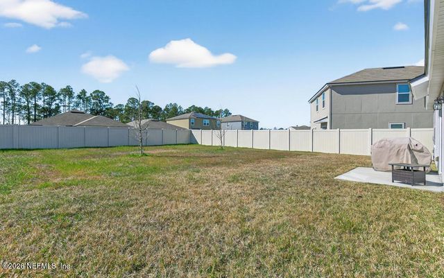 65138 FOREST GLEN Lane, Yulee, FL 32097