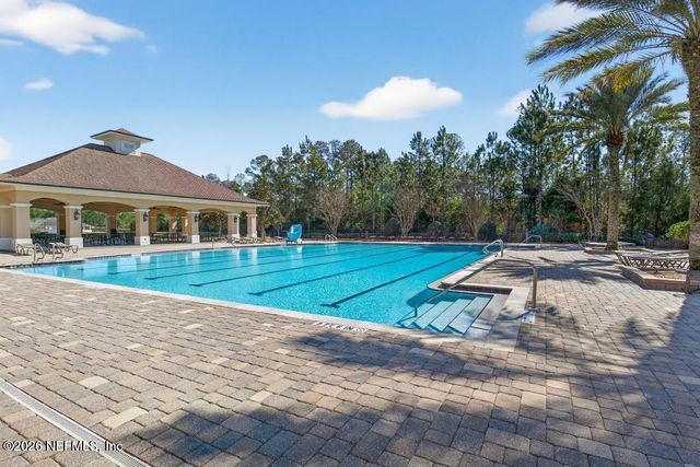 65138 FOREST GLEN Lane, Yulee, FL 32097