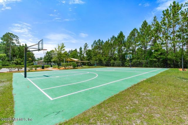 65138 FOREST GLEN Lane, Yulee, FL 32097