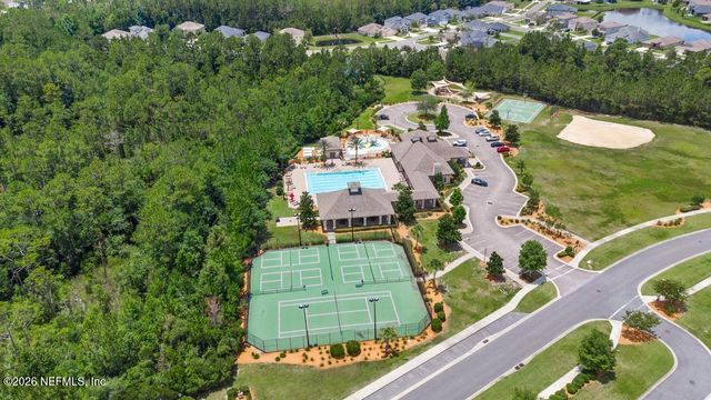 65138 FOREST GLEN Lane, Yulee, FL 32097