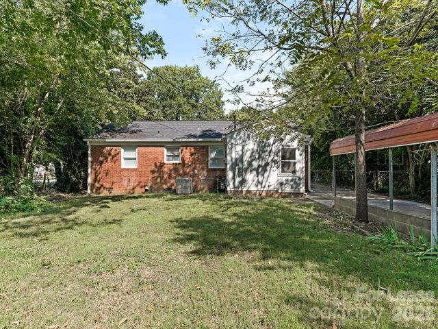 2909 Southwest Boulevard, Charlotte, NC 28216